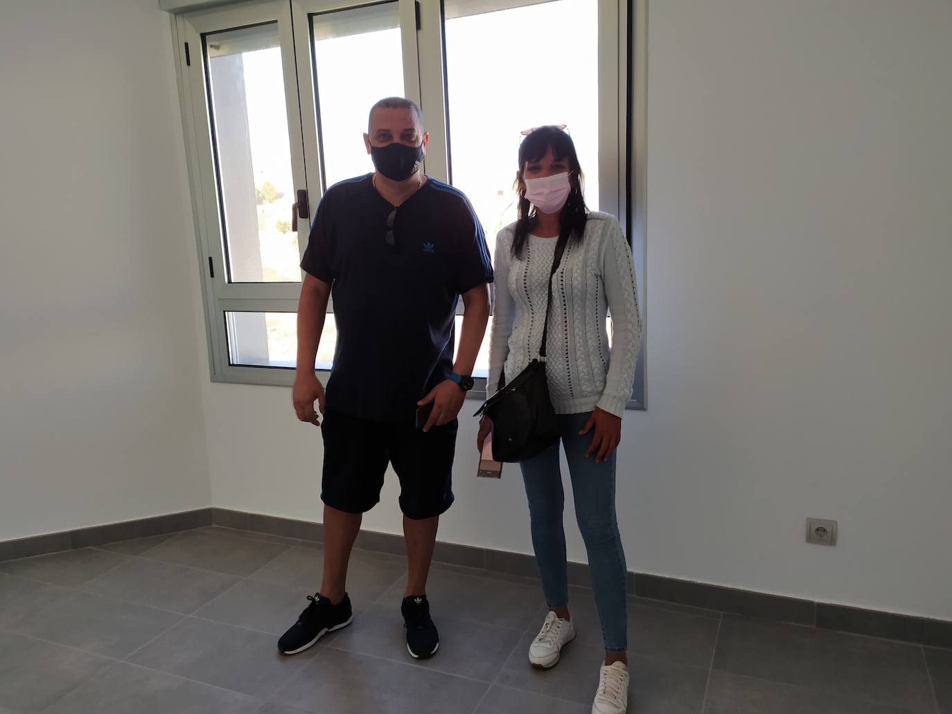 «Los baños están bien, vienen con todo»