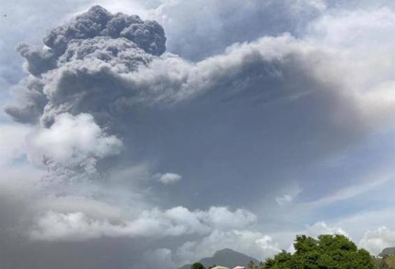 Los expertos descartan efectos sobre la población de la nube del volcán del Caribe