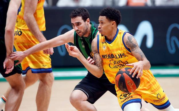 El Gran Canaria se acostumbra a ganar y no descarta el Playoff