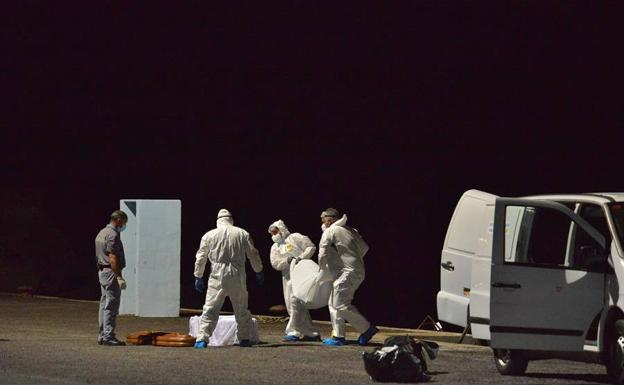 El cayuco con 4 muertos pasó 18 días en el mar y podría llevar más gente