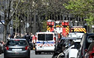 Un tiroteo frente a un hospital de París deja al menos un muerto y un herido