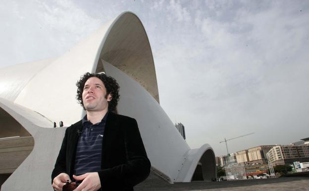 Gustavo Dudamel encabeza el estreno veraniego del Festival de Música