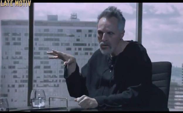 La parodia de Raúl Pérez a Miguel Bosé en 'Late Motiv'