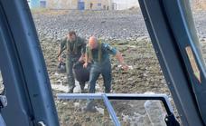 Sorprenden a un pescador furtivo con más de 5 kilos de lapas en Corralejo
