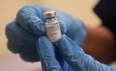 La UE aparta a AstraZeneca y confía la inmunización a Pfizer