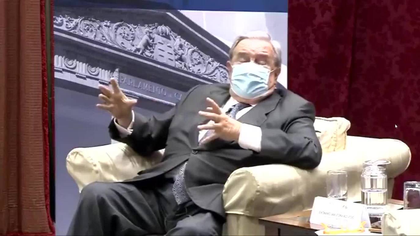 Jerónimo Saavedra aboga por hacer funcionarios a los empleados interinos y temporales