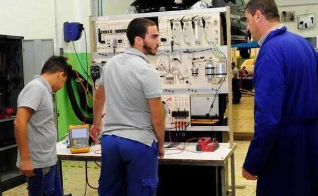 Formación Profesional se abre a la inteligencia artificial y de datos