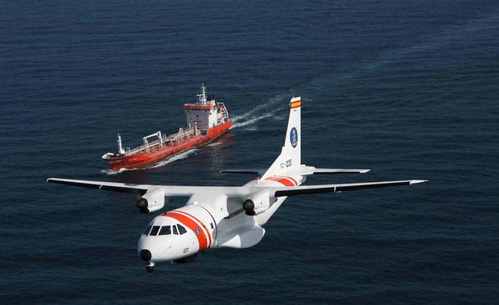 Salvamento busca tres cayucos con 88 personas al sur de Gran Canaria