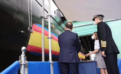 La princesa de Asturias amadrina en Cartagena el submarino 'Isaac Peral'