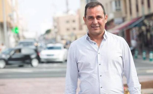 Faconauto Canarias aborda con Blas Acosta la complicada situación del sector