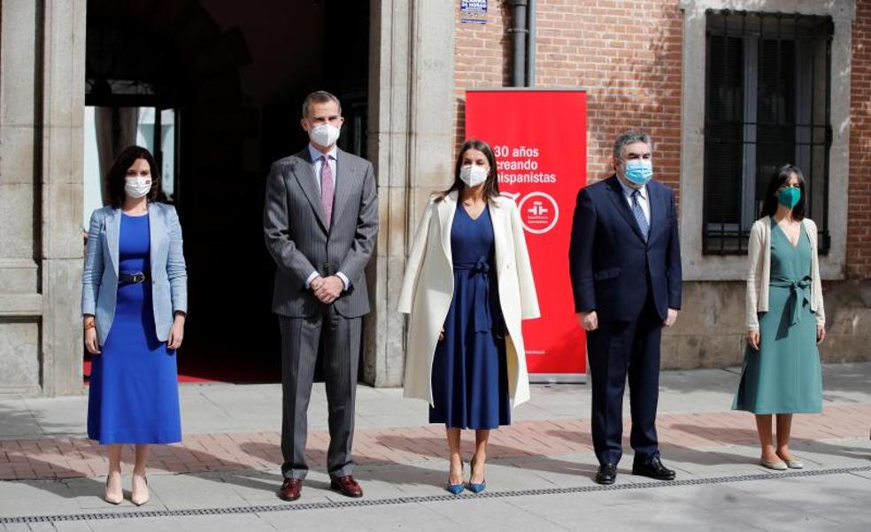 La voz de Brines se funde con la de Lope, Machado y Delibes