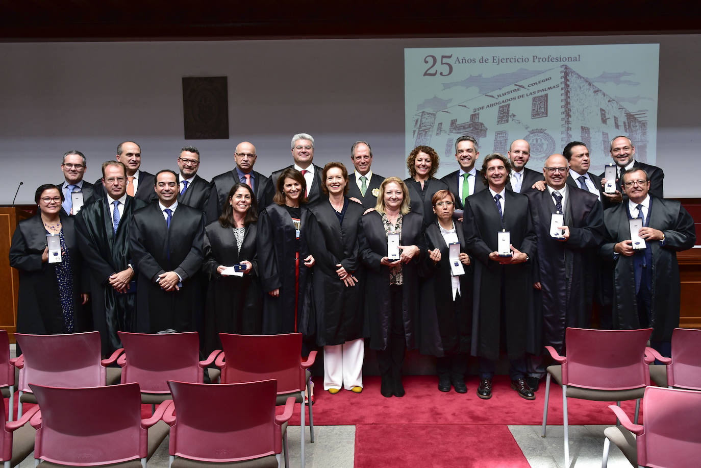 Los abogados piden ser vacunados al considerarse como servicio público esencial