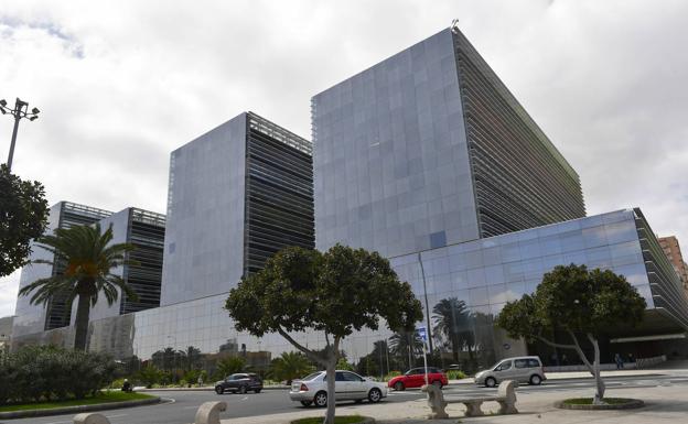 El fiscal pide 14 años y medio para un individuo que abusó de las sobrinas de su pareja