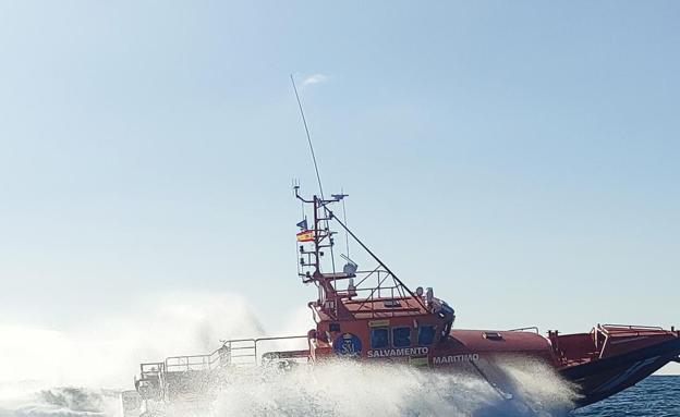 Salvamento socorre a 26 inmigrantes al sur de Gran Canaria