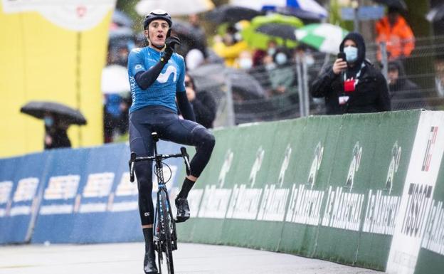 Marc Soler gana en solitario en Romandía y es el nuevo líder