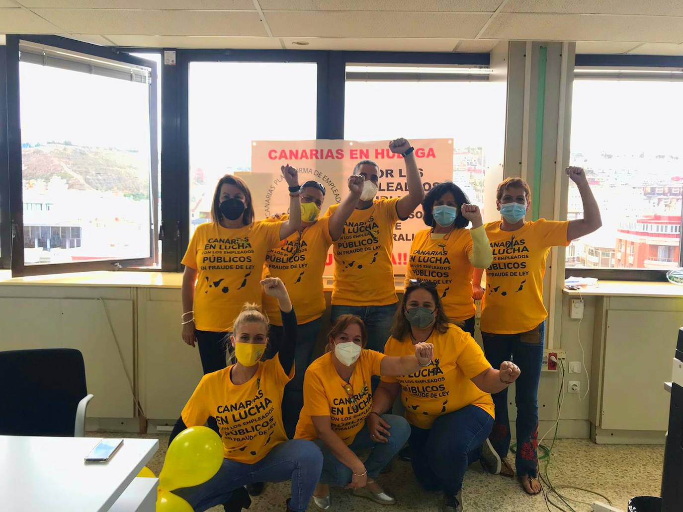 El comité de huelga de los empleados públicos se encierra en el edificio de Usos Múltiples I