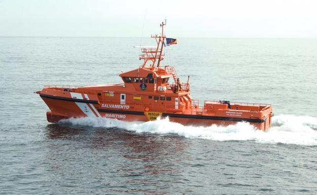 Rescatan a 30 inmigrantes magrebíes en Gran Canaria, tres menores