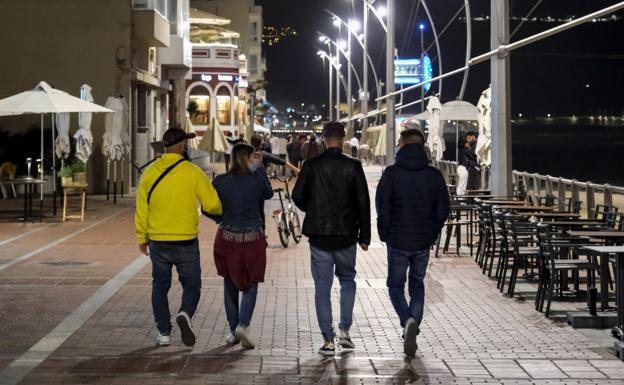 La covid se ceba con los más jóvenes y destruye uno de cada dos empleos entre los menores de 25