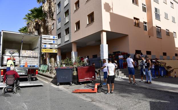 El Ayuntamiento rechaza que se almacene alimentos en los centros cívicos municipales