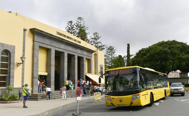 Urbanismo reserva 577.000 euros para expropiar la gasolinera en San Lázaro