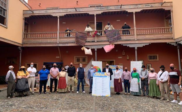 Un Día de Canarias dedicado a quienes rescataron el patrimonio cultural isleño