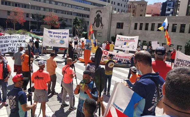 Canarias presentará alegaciones al decreto de pesca recreativa