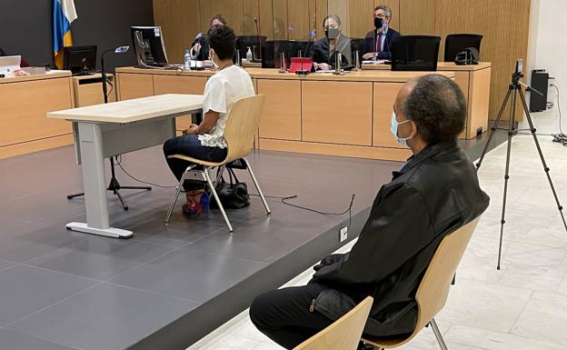 Prisión para un dentista que ejercía sin título homologado