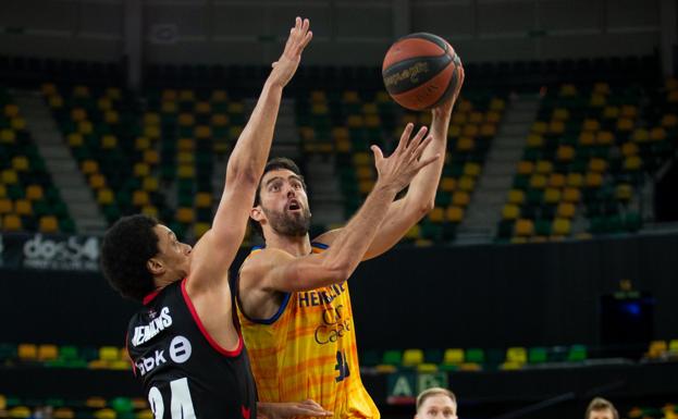 El Granca, pendiente de Unicaja, Andorra y Zaragoza para no perder su plaza de Playoff al título