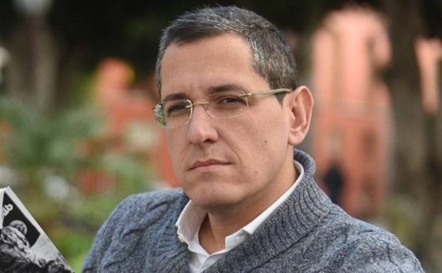 Ángel Llanos revisa la Ley del Suelo en un curso