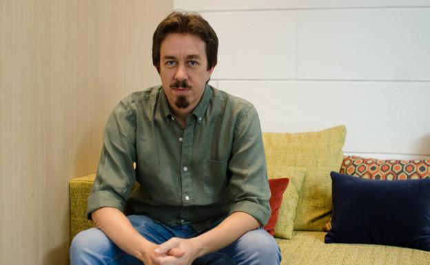 «Hay algo que controlo y mucho que no controlo en mi escritura»