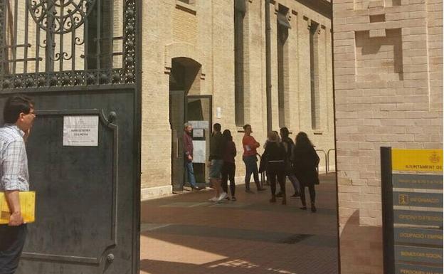 La UCO registra cuatro concejalías de Valencia por los amaños de la trama
