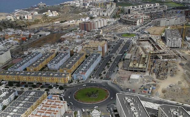 Recogida de firmas para cambiar el nombre de la calle Juan Carlos I