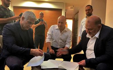 La oposición israelí alcanza un acuerdo para desalojar del poder a Netanyahu