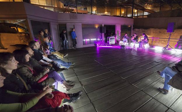 La Cueva Pintada propone dos nuevas visitas nocturnas a sus instalaciones