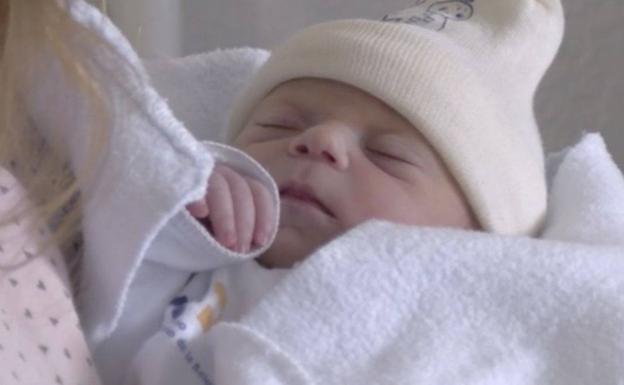 Canarias es la segunda comunidad donde más bajan los nacimientos