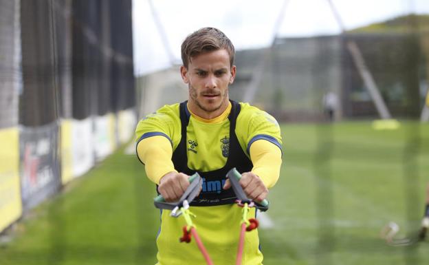 La renovación de Eric Curbelo, una petición expresa de Pepe Mel