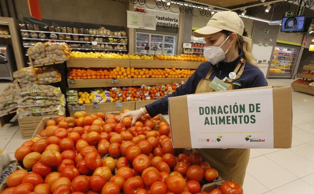 HiperDino evita que 400 toneladas de alimentos acaben en el contenedor de la basura