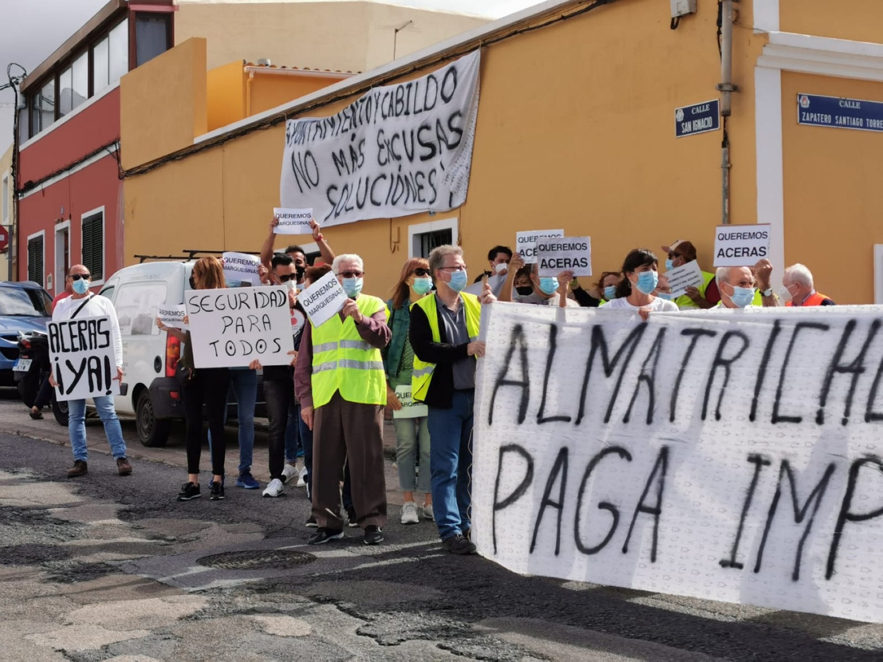El Cabildo aclara que la carretera de Almatriche se cedió a la ciudad en 2003