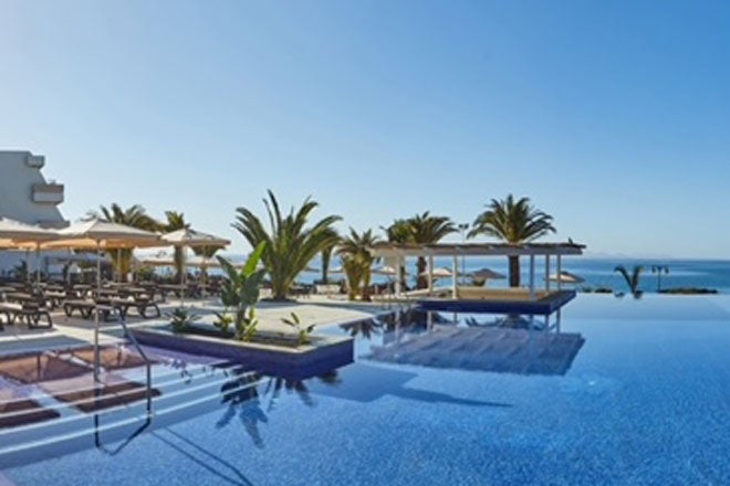 El hotel Playa Dorada reabre como recinto de cinco estrellas