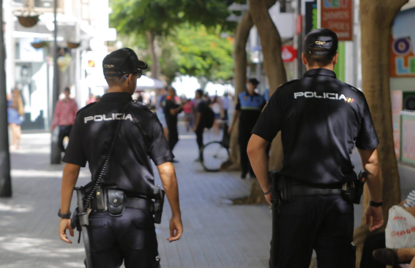 Canarias contará con 337 efectivos más para reforzar la seguridad en verano
