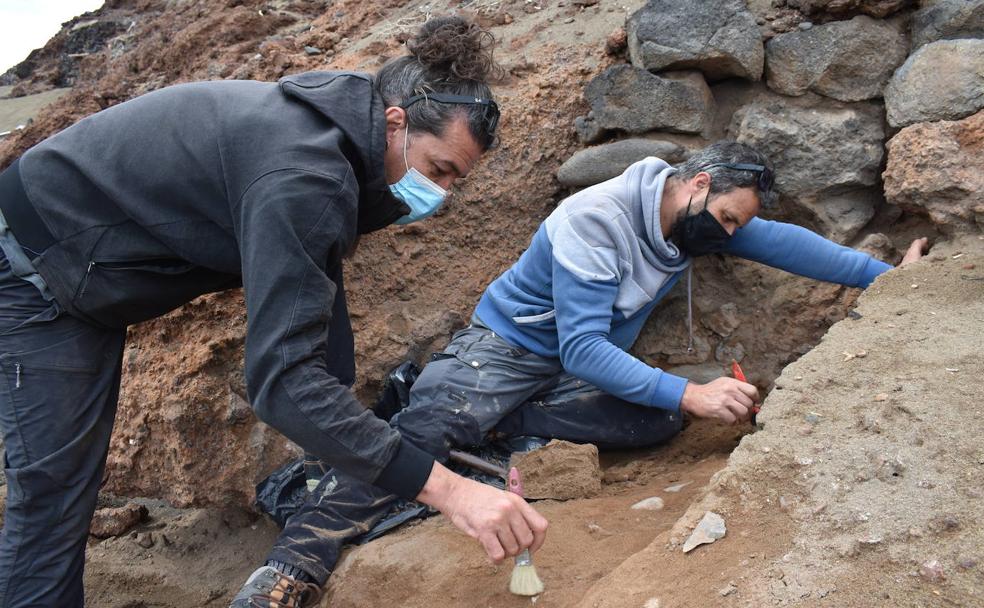 Un Burrero aborigen pesquero