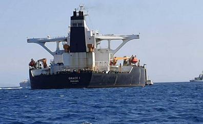 Retienen a un petrolero por realizar descarga hidrocarburos cerca de La Palma