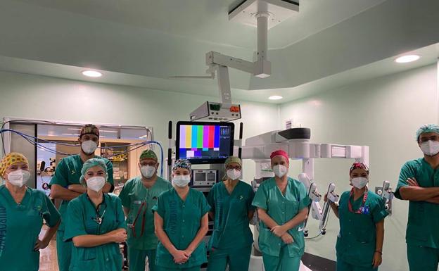 El Negrín realiza las primeras cirugías mínimamente invasivas para tratar el cáncer de esófago