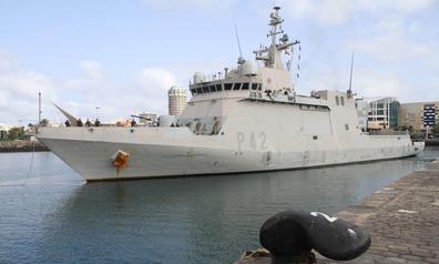 El Buque 'Rayo' de la Armada inicia su despliegue como buque de mando de la OTAN