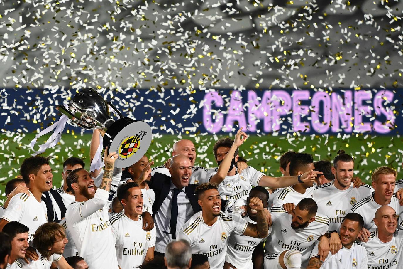 Año 2020. Sergio Ramos celebra el último título de Liga logrado por el conjunto blanco.