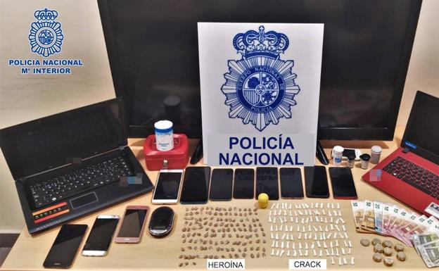Detenida una pareja en Las Remudas por vender cocaína y crack