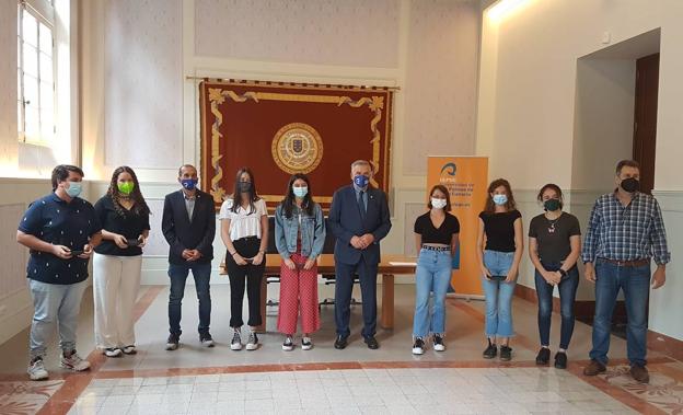 Las mejores calificaciones de la EBAU en la ULPGC, copadas por las chicas