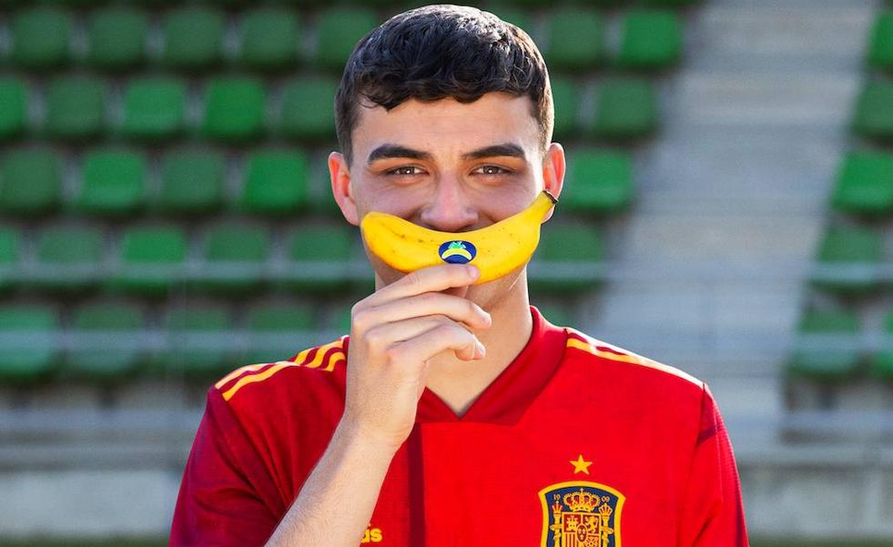 «1km=100Kgs»: Plátano de Canarias donará a los Bancos de Alimentos 100 kilos por cada kilómetro que recorran los jugadores de la Selección Española