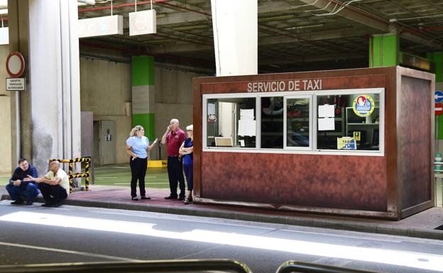 La ordenanza que regulará el servicio de taxis del aeropuerto, a consulta pública