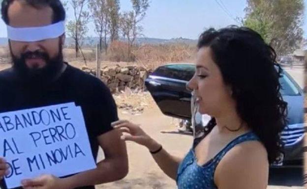 Deja tirado a su novio en el lugar donde este se deshizo de su perro